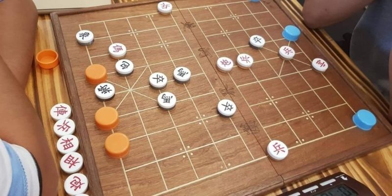 Hiểu cách chơi cờ úp rõ ràng để chiếm ưu thế từ đầu ván